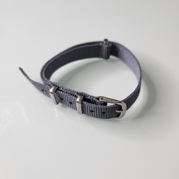 QUANT ARQ Mini nylon strap gray